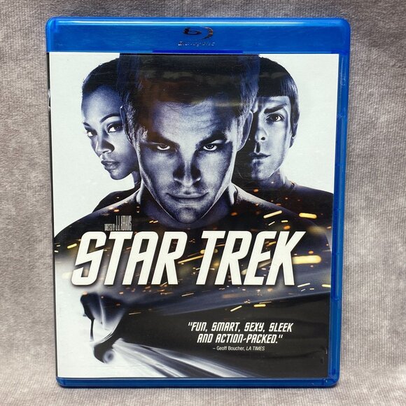 Star Trek & Star Trek Into Darkness Blu-Ray DVD Set - Picture 2 of 7